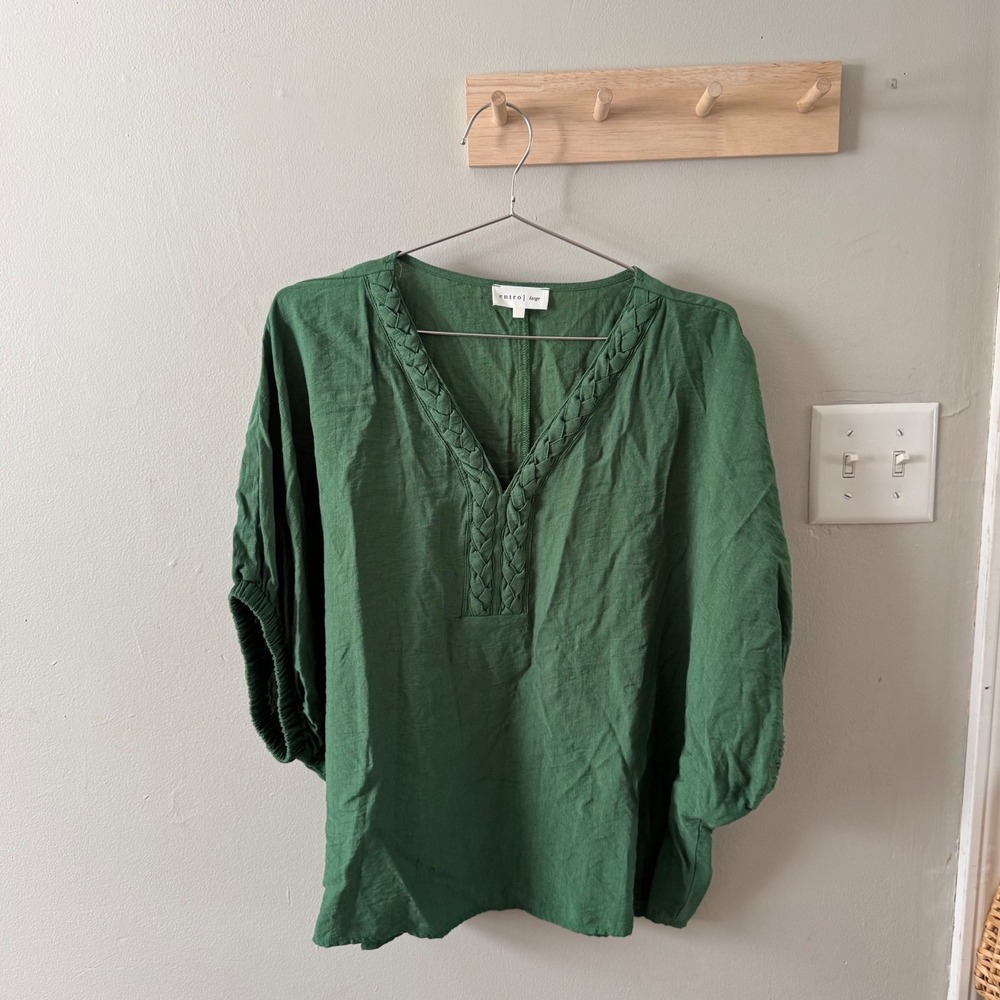 entro v-neck top